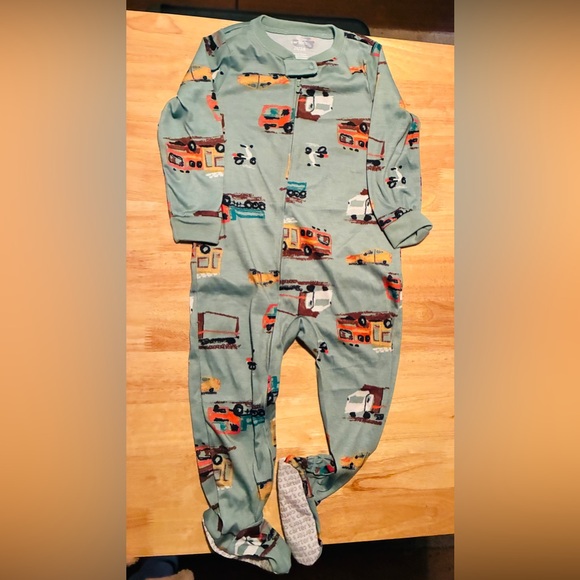 NWOT Carter's Green One Piece Footie Pajamas with Vehicle Print - Picture 6 of 7